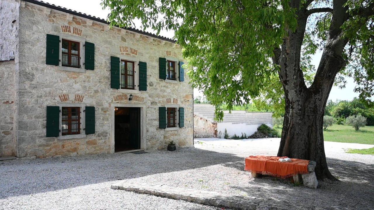 Antonci  Villa Antonci-18, Pool, 3 Houses, Jacuzzi, Private Territory מראה חיצוני תמונה