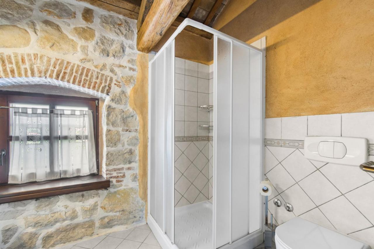 Antonci  Villa Antonci-18, Pool, 3 Houses, Jacuzzi, Private Territory מראה חיצוני תמונה