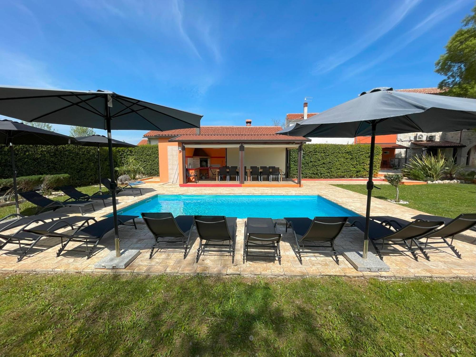 Antonci  Villa Antonci-18, Pool, 3 Houses, Jacuzzi, Private Territory מראה חיצוני תמונה