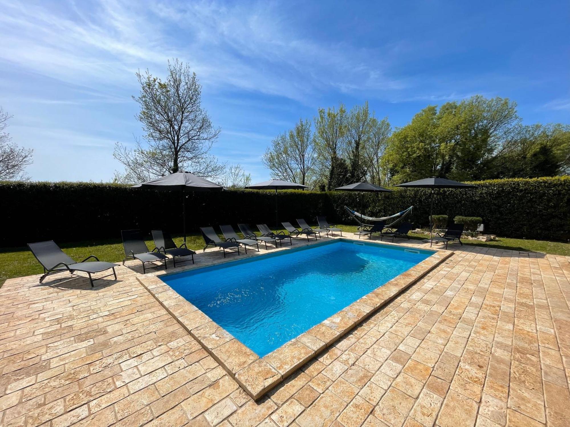 Antonci  Villa Antonci-18, Pool, 3 Houses, Jacuzzi, Private Territory מראה חיצוני תמונה